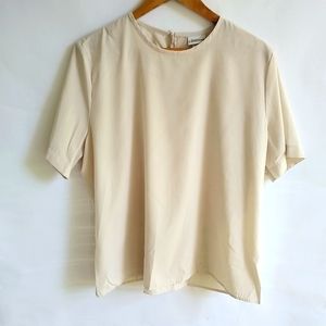 Modern Essentials XL Creme Shell Top Plus